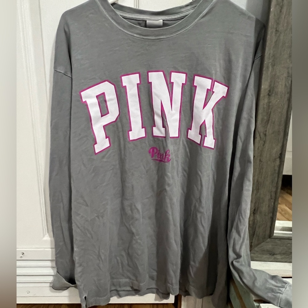 PINK/VS long sleeve tshirt